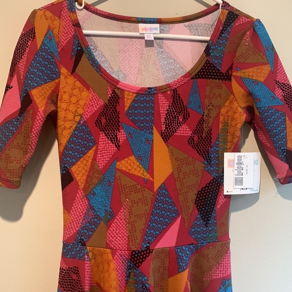 NWT LulaRoe Dress- Super soft material- So cute! - Picture 2 of 6